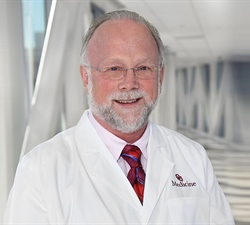 Crawford Named Senior Associate Dean and Director of New College of Medicine Program
