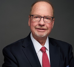 Office of Research Administration Director Earns National Award
